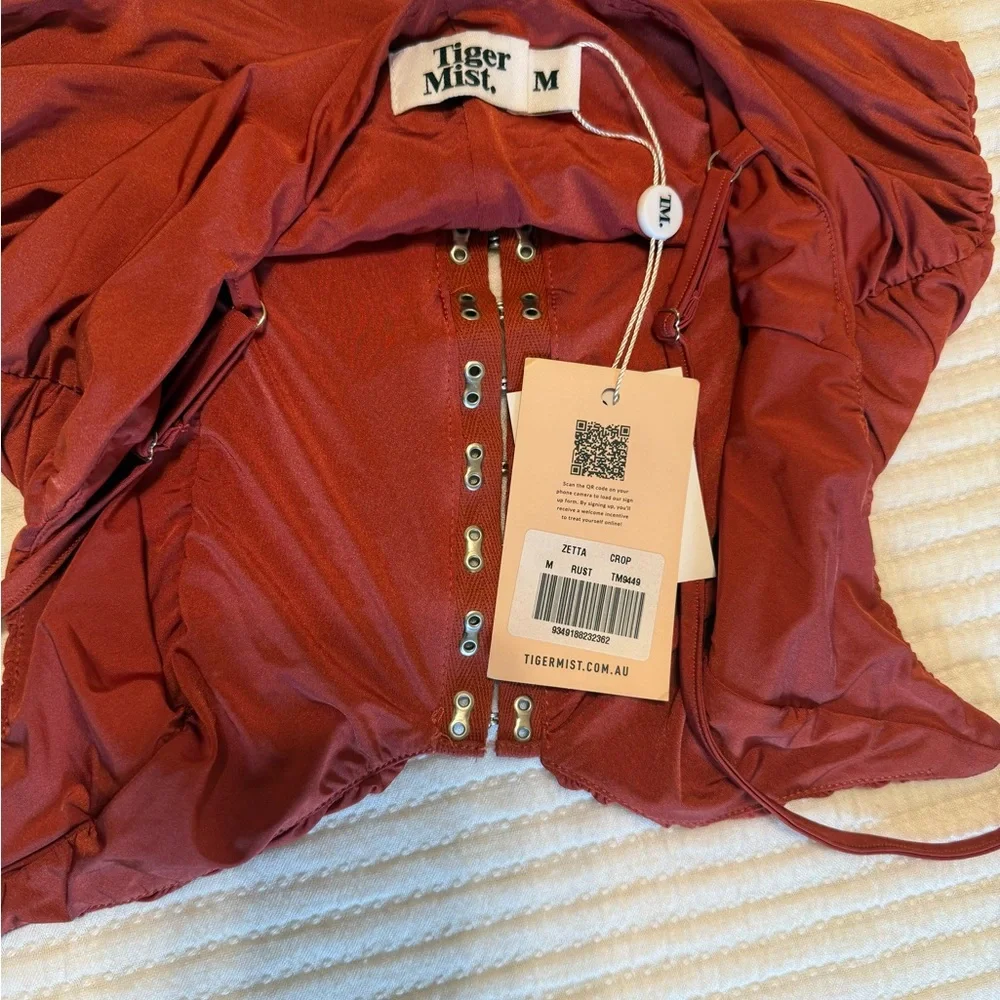 Tiger Mist Red Ruched Top - Picture 3 of 4